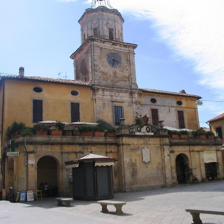 Albergo La Perla Orbetello Exterior photo